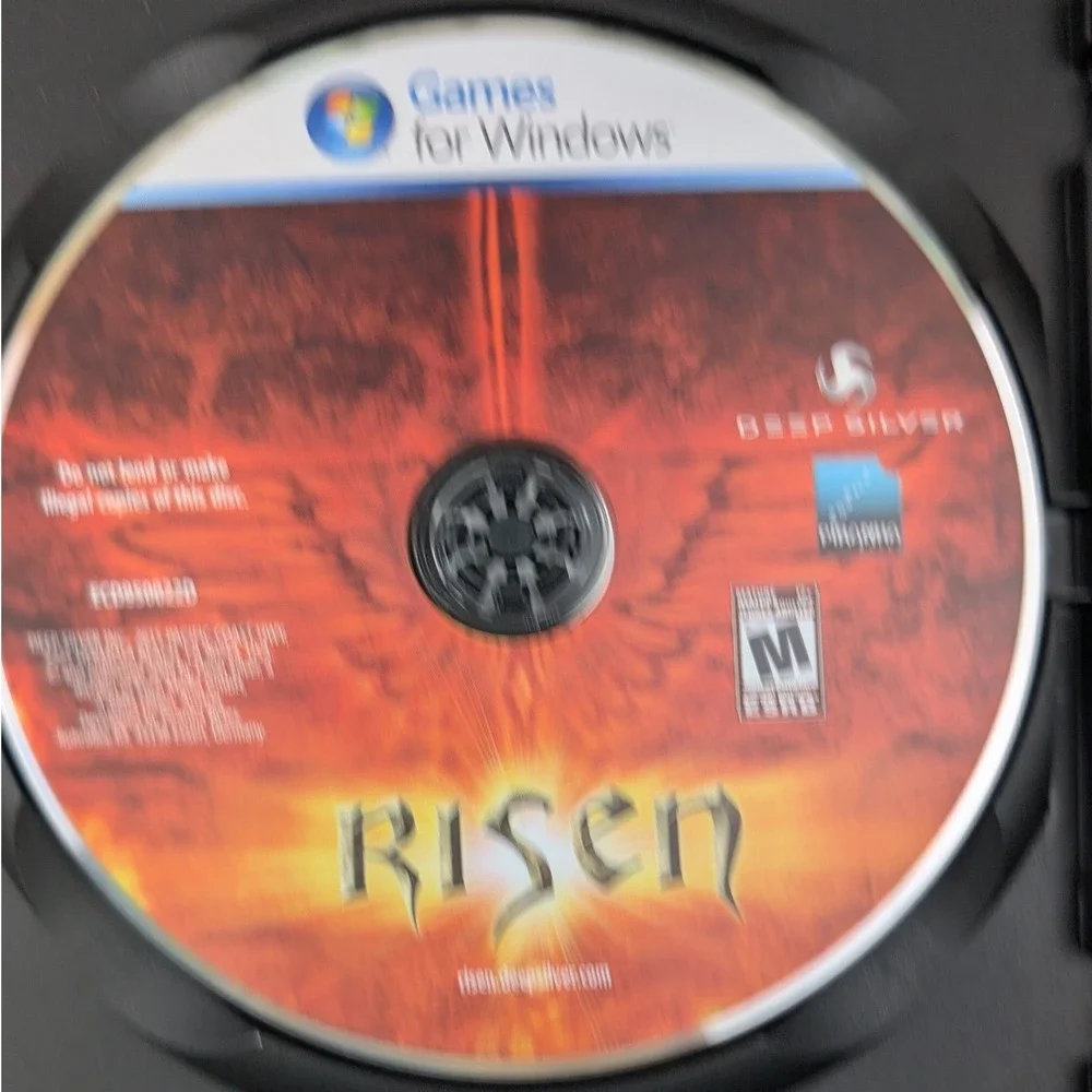 Risen PC Windows Game 2009 Deep Silver Piranha Bytes Action RPG DVD‎ Manual CIB